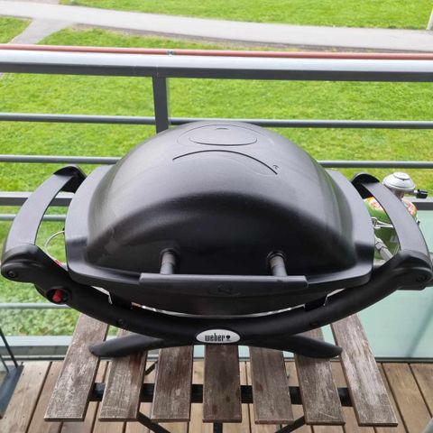 Weber Q1000