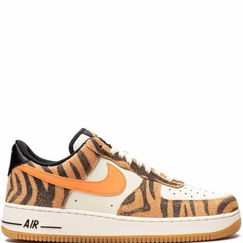 Nike Air Force 1 - Daktari - Coconut Milk - 44