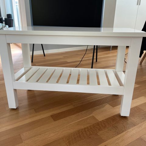 Hemnes benk