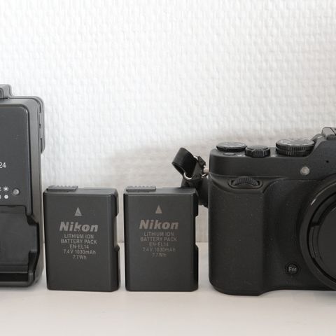 Nikon COOLPIX P7800