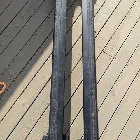 Thule wingbar takstativ