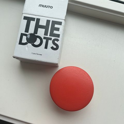 Muuto The dots-knagg