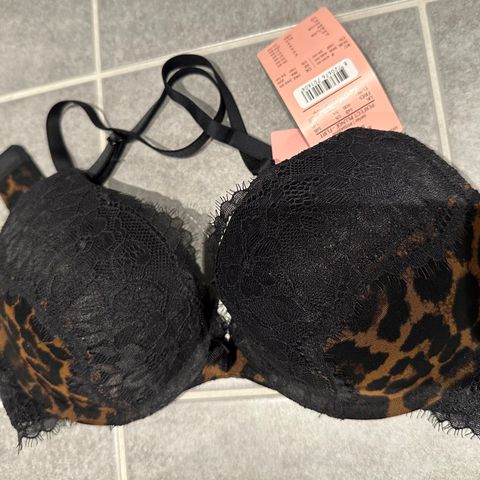 Hunkemøller BH ny m/lapp 75 B