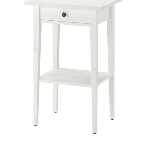 Hemnes nattbord fra IKEA 2 stk