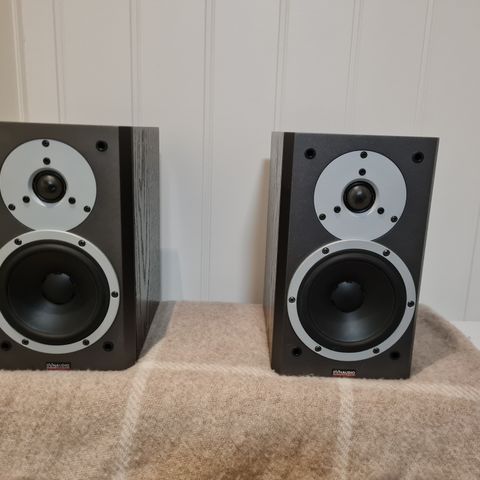 Dynaudio Excite 12