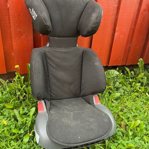 Bilstol uten isofix gis bort