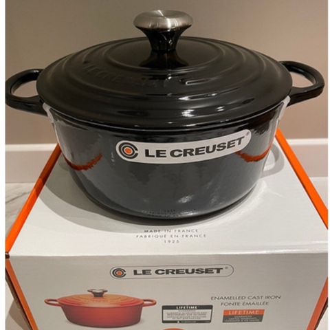 LE CREUSET. 4,2 liter