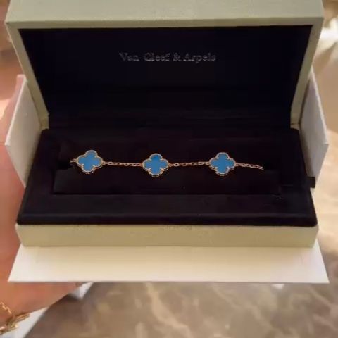 Van Cleef & Arpels Agate Bracelet