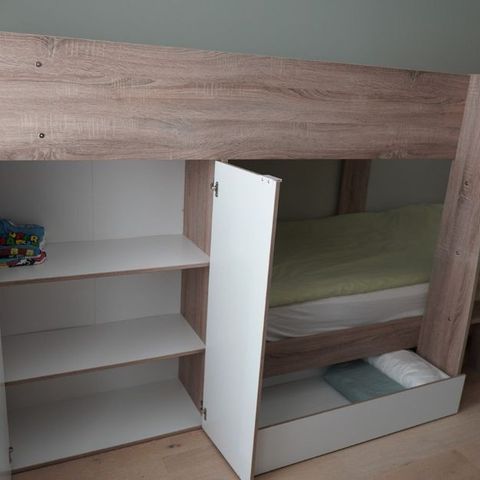 Kids bed