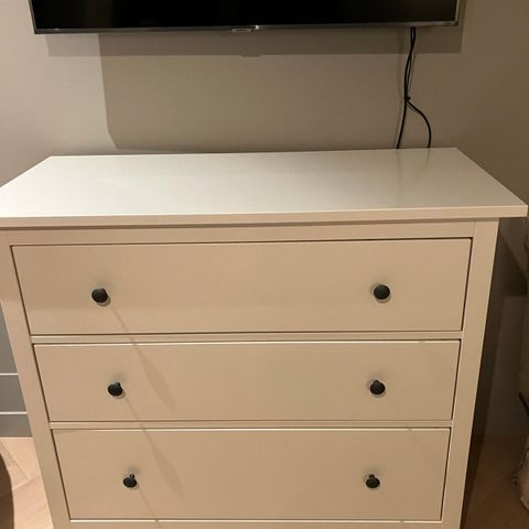 Hemnes kommode Ikea Hvit