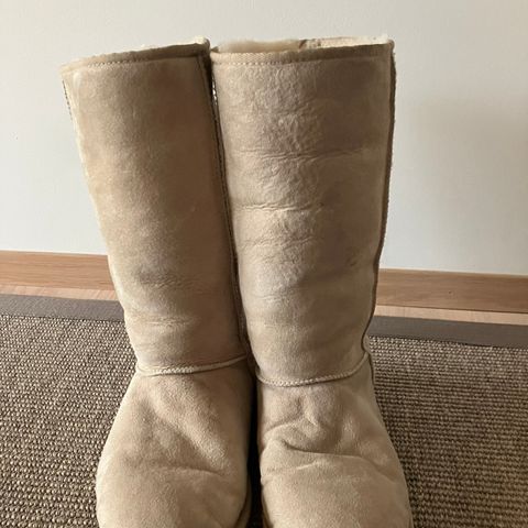 UGG W Classic Tall