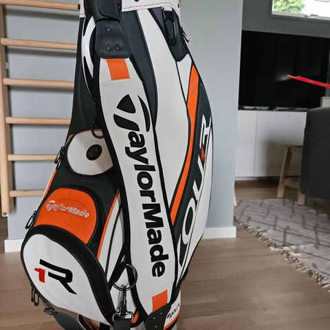 TaylorMade tour bag trallebag