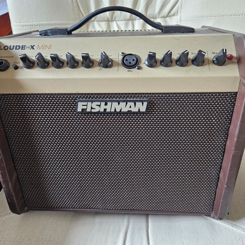 Fishman Loude-X mini gitarforsterker