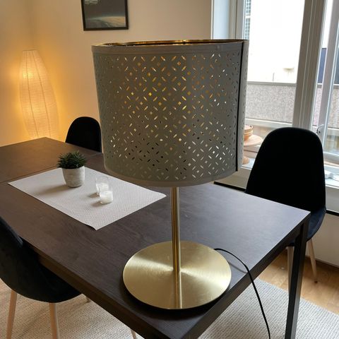 Lampe fra IKEA