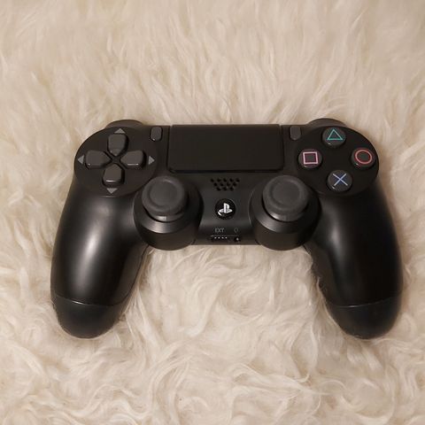 Original DualShock 4 kontroller til PS4 og PS5