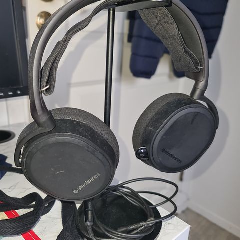 Gaming headset