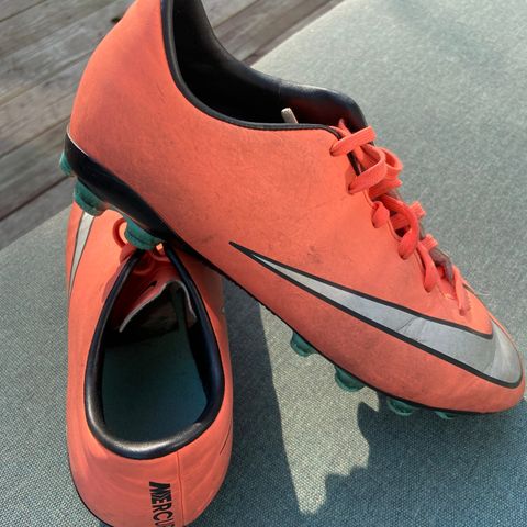 Fotballsko Nike Mercurial 36