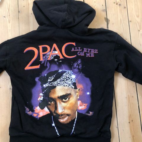 2 Pac hettegenser