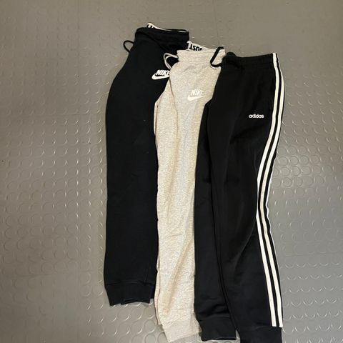 Nike og Adidas joggers