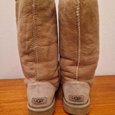 Pent brukte uggs classic tall str 37