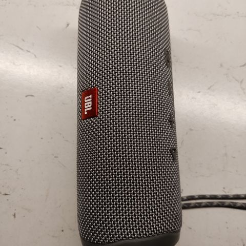 JBL flip 5