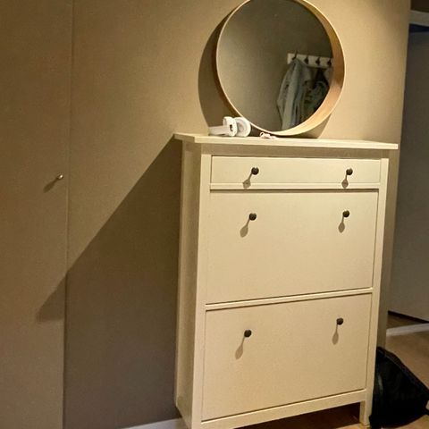 IKEA skoskap hvit HEMNES