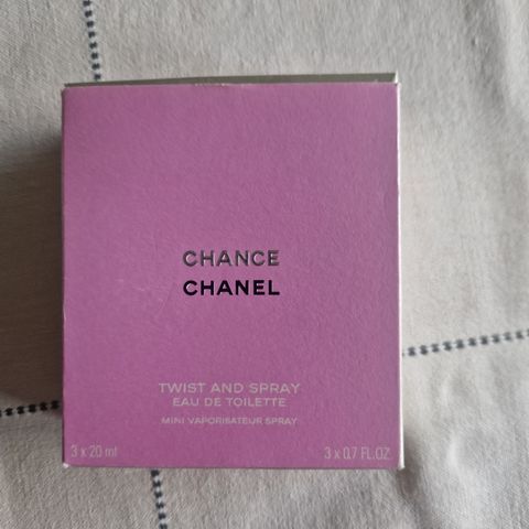 Chanel - Twist and spray