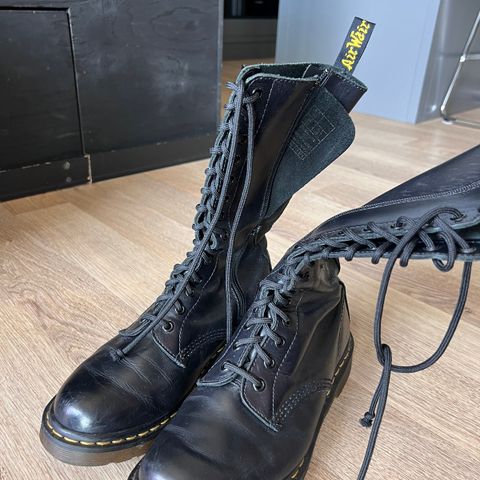 Dr.Martens 40