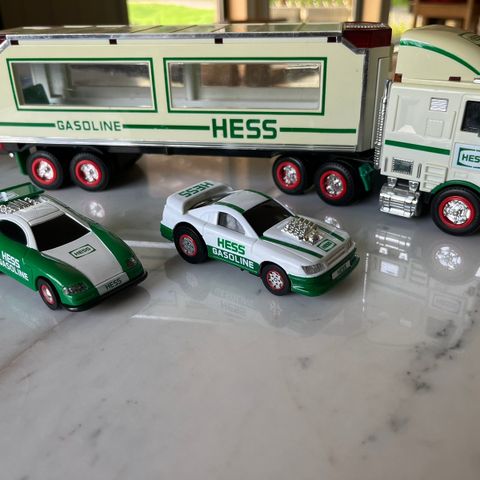 2 stj Hess Truck 1997 / 1998