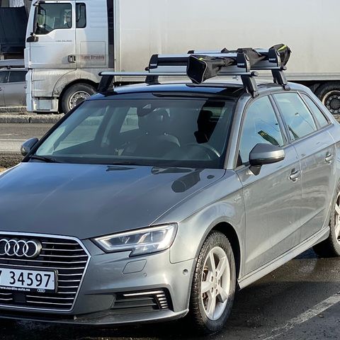 Takstativ til Audi A3