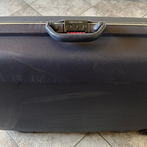 Kofferter Samsonite og Delsey gis bort