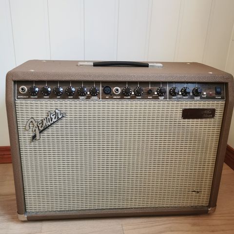 Fender Acoustasonic Junior