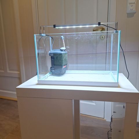 Aqual 25 liter Akvarium