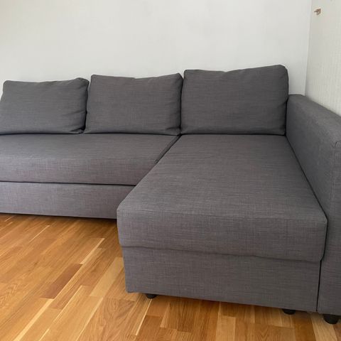 sovesofa (IKEA Friheten) selges rimelig