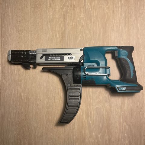 Makita skruautomat 18v