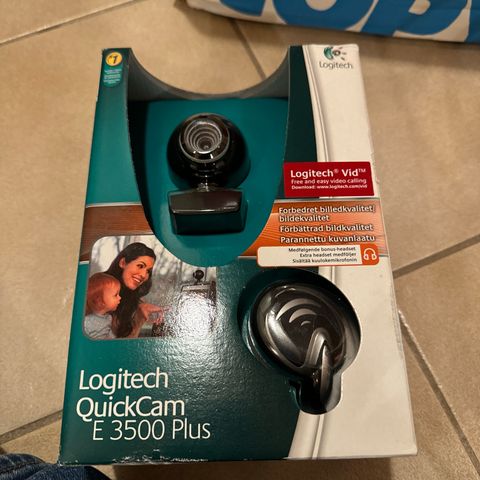 Uåpnet Logitech webkamera selges