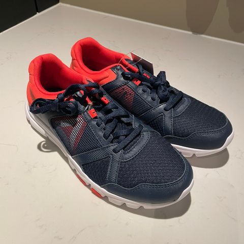 Reebok Yourflex Train Str 42