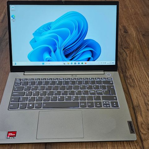 Kraftig Lenovo thinkbook Ryzen 5-5500U/ 16GB Ram/ 256GB NVMe SSD/ Windows 11