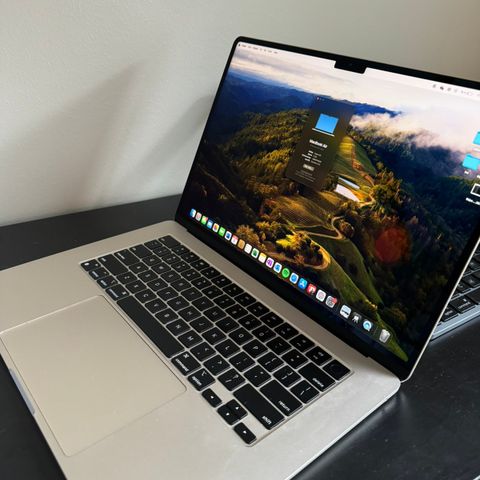 Apple MacBook Air 15" M2 2023