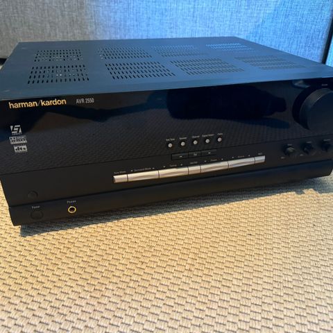 Harman Kardon AVR 2550