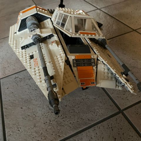 75144 UCS SNOWSPEEDER