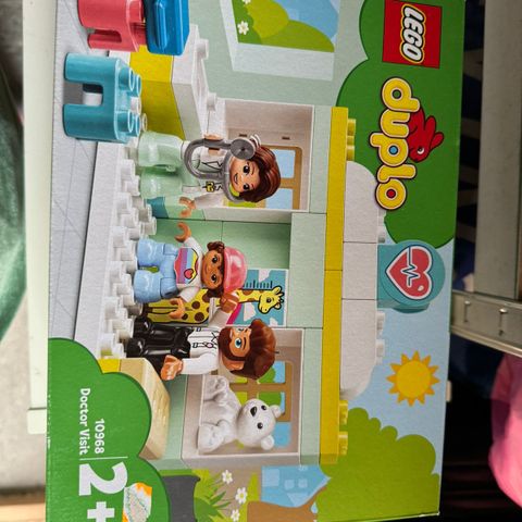 Duplo, besøk hos legen