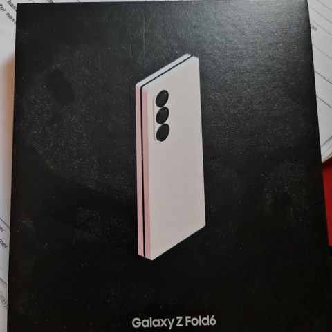 Samsung fold 6 pink