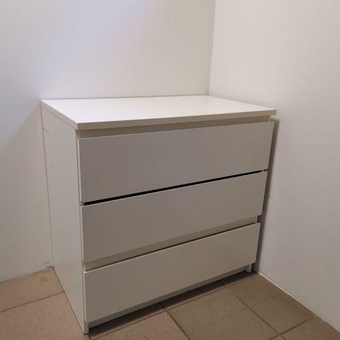 IKEA malm kommode med tre skuffer