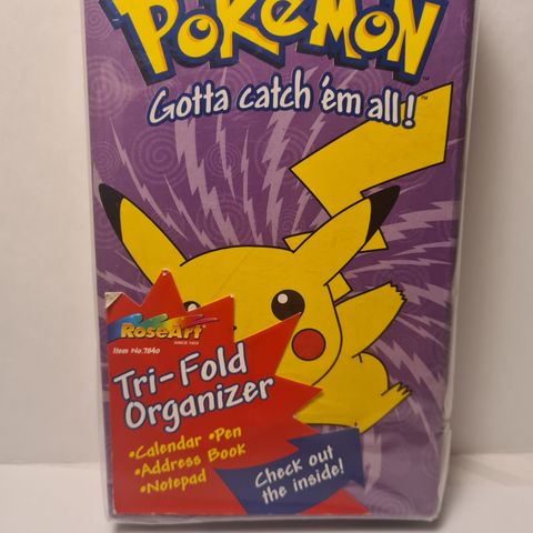 Pokemon Tri-Fold Organizer fra 1999 - Pen, Notatbok, Kalender, og Adressebok