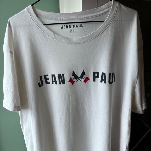 2stk Jean Paul t-skjorter 200kr per stk