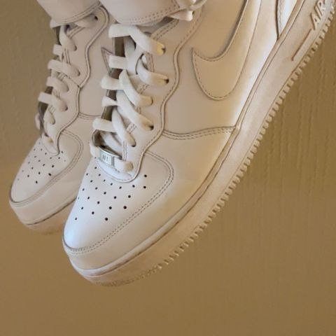 Nike air force 1 Mids 42.5