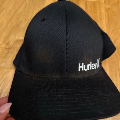 Hurley cap gis bort