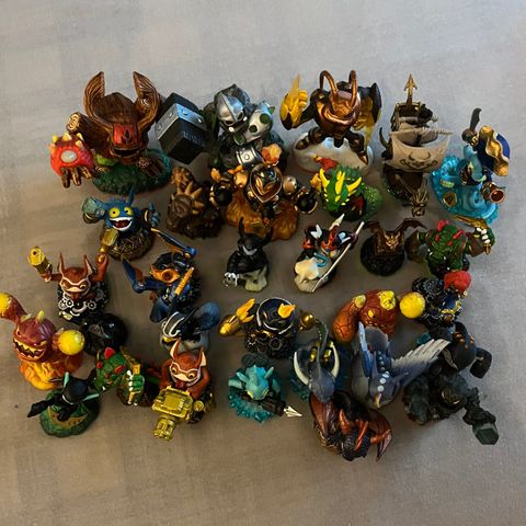 Liten skylanders samling