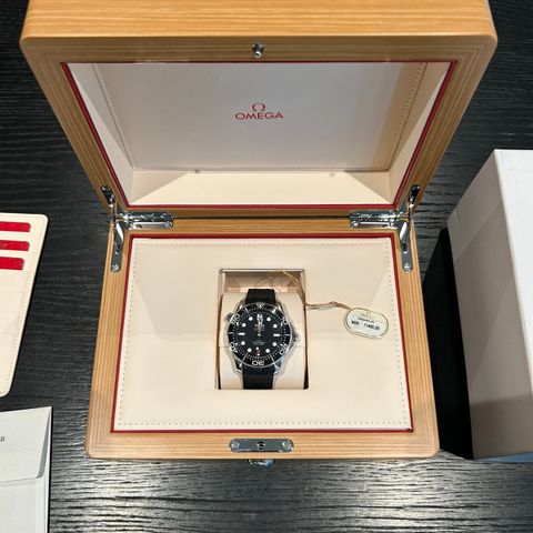 Omega Seamaster Diver 300m Urmaker ur juli 2024